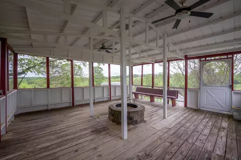 Exterior - 866 County Road 328, Thayer, MO 65791 photo 5 of 16