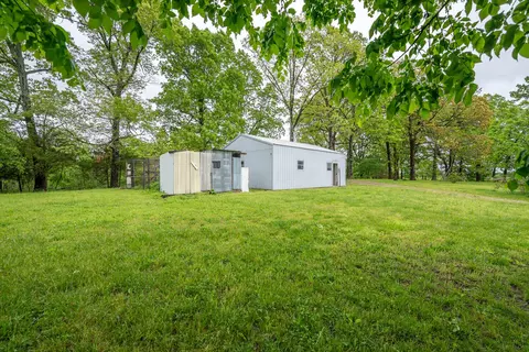Exterior - 866 County Road 328, Thayer, MO 65791 photo 10 of 16