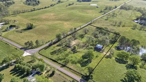 2813 State Route Aa, Willow Springs, MO 65793