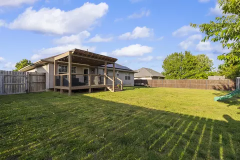 Exterior - 2720 W Cover Dr, Ozark, MO 65721 photo 5 of 8