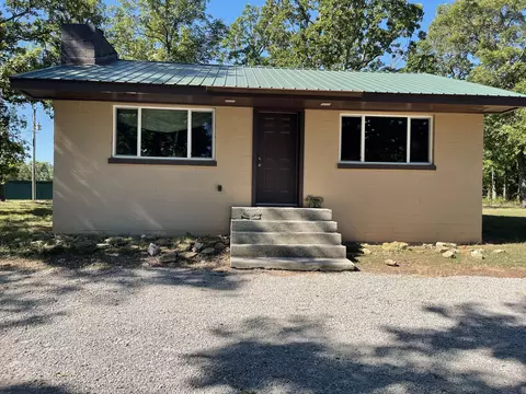 Exterior - 462 Campbell Point Rd, Shell Knob, MO 65747 photo 3 of 7