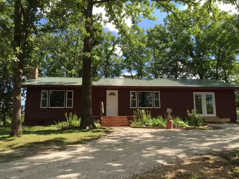Exterior - 462 Campbell Point Rd, Shell Knob, MO 65747 photo 1 of 7