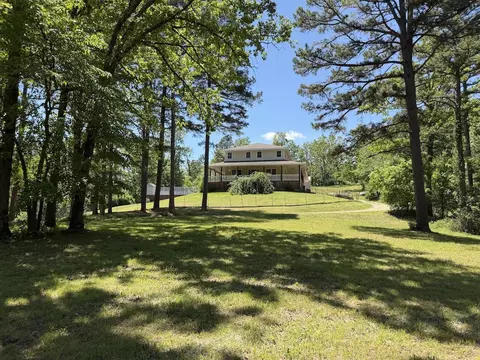475 Whippet Dr, Ellington, MO 63638