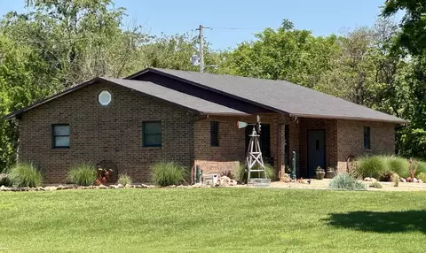 18368 Lawrence 2100, Mount Vernon, MO 65712