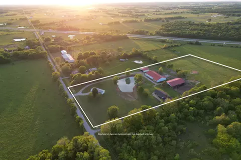 18368 Lawrence 2100, Mount Vernon, MO 65712