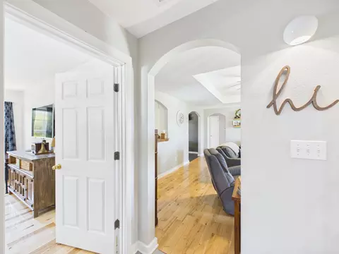 Entry Way - 26 Terrace Ln, Buffalo, MO 65622 photo 1 of 1
