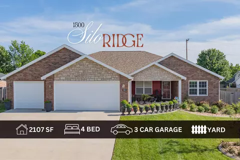 1500 E Silo Ridge Dr, Ozark, MO 65721