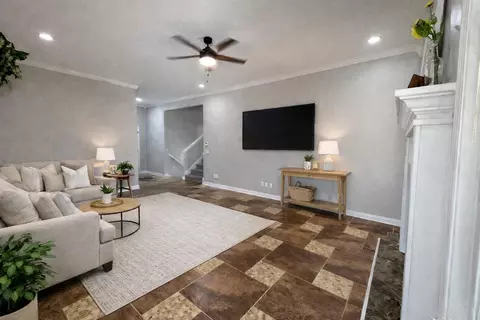 Living - 2401 S April Ave, Springfield, MO 65807 photo 3 of 11