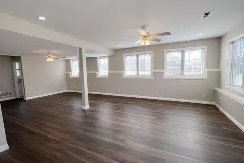 Living - 2401 S April Ave, Springfield, MO 65807 photo 7 of 11