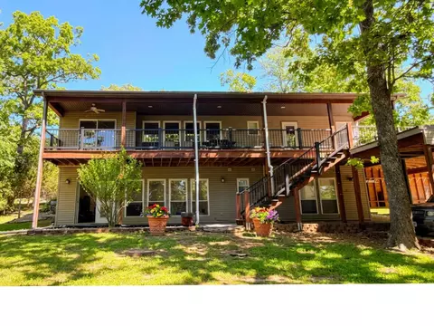 Exterior - 369 Crestview Dr, Ridgedale, MO 65739 photo 1 of 8