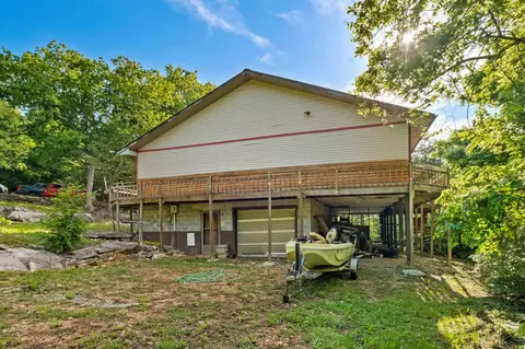 Exterior - 27466 Redbud Ln, Eagle Rock, MO 65641 photo 6 of 7