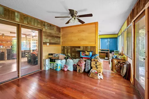 Exterior - 27466 Redbud Ln, Eagle Rock, MO 65641 photo 3 of 7