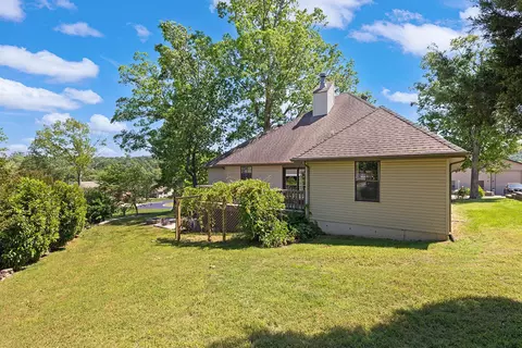 Exterior - 1977 Pointe Royale Dr, Branson, MO 65616 photo 4 of 7