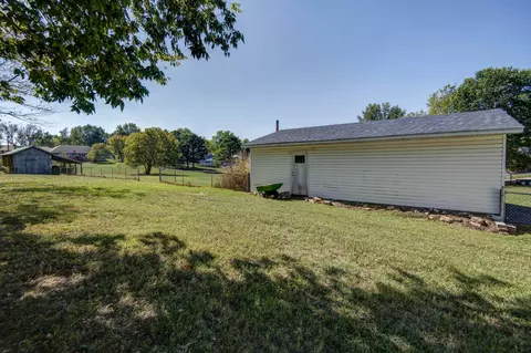 Exterior - 1300 E Bain St, Ozark, MO 65721 photo 10 of 12