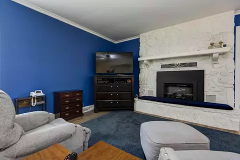 Living - 1300 E Bain St, Ozark, MO 65721 photo 1 of 2
