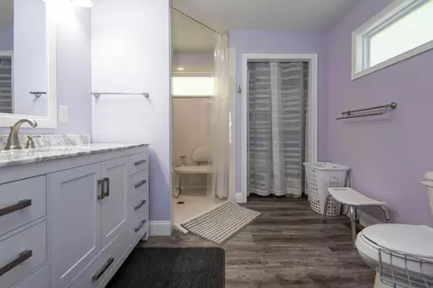 Bath - 1300 E Bain St, Ozark, MO 65721 photo 1 of 4
