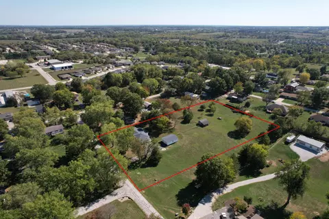 View/Area - 1300 E Bain St, Ozark, MO 65721 photo 1 of 10