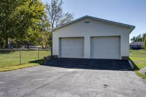 Exterior - 1300 E Bain St, Ozark, MO 65721 photo 9 of 12