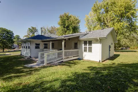 Exterior - 1300 E Bain St, Ozark, MO 65721 photo 7 of 12