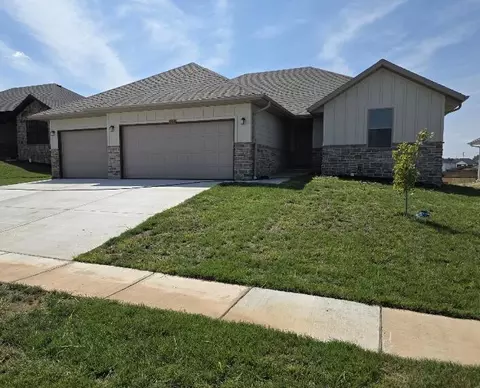 931 S Pindall Ln, Nixa, MO 65714