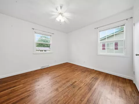 Bedroom - 2926 E Lombard St, Springfield, MO 65802 photo 5 of 6