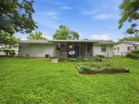 Exterior - 2926 E Lombard St, Springfield, MO 65802 photo 9 of 9