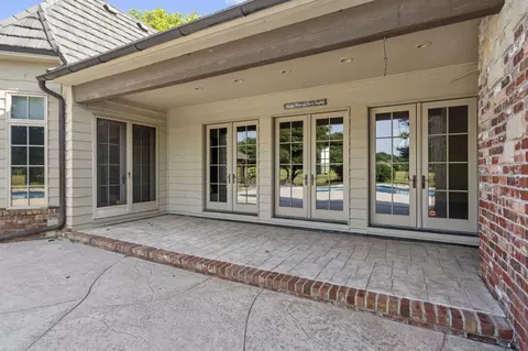 Exterior - 4156 E Division St, Springfield, MO 65802 photo 9 of 17