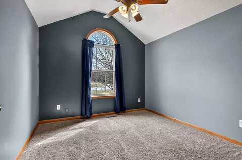 Bedroom - 831 Pershing St, Willard, MO 65781 photo 4 of 7