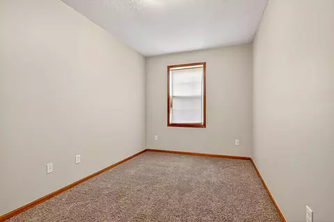 Bedroom - 831 Pershing St, Willard, MO 65781 photo 6 of 7