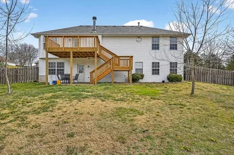Exterior - 831 Pershing St, Willard, MO 65781 photo 4 of 9
