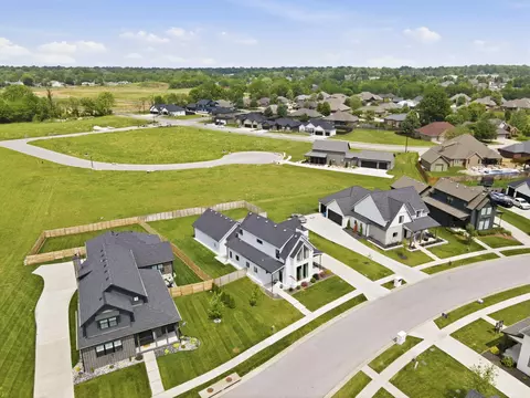 View/Area - 965 E Valley Trail Dr, Republic, MO 65738 photo 1 of 4
