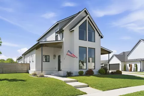 965 E Valley Trail Dr, Republic, MO 65738