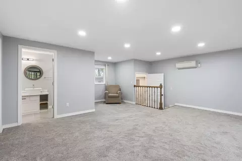 Living - 622 Lake Shore Dr, Branson, MO 65616 photo 11 of 13