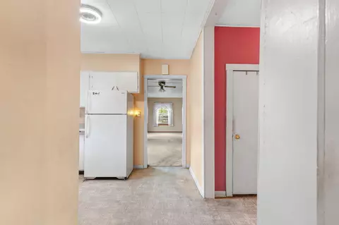 Entry Way - 939 S Missouri Ave, Springfield, MO 65806 photo 1 of 1