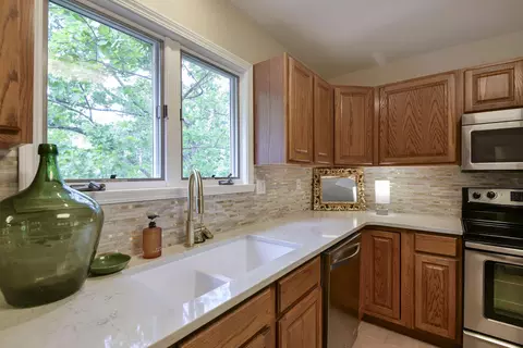 Kitchen - 432 South Frk, Branson, MO 65616 photo 3 of 3
