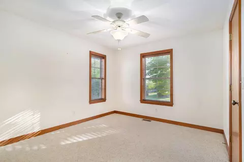 Bedroom - 6162 S Hunters Trl, Springfield, MO 65810 photo 3 of 3