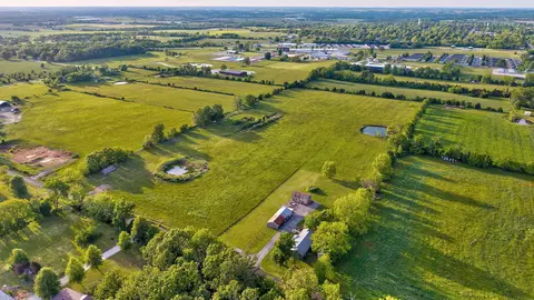 000 Lawrence 2200, Marionville, MO 65705