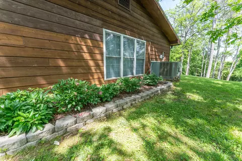 Exterior - 620 N 9th St, Thayer, MO 65791 photo 22 of 25