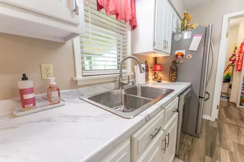 Kitchen - 620 N 9th St, Thayer, MO 65791 photo 2 of 5