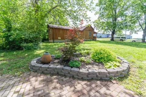 Exterior - 620 N 9th St, Thayer, MO 65791 photo 7 of 25