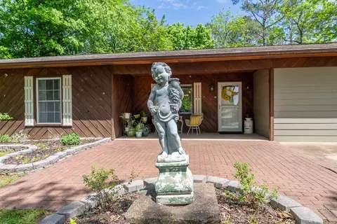 Exterior - 620 N 9th St, Thayer, MO 65791 photo 4 of 25