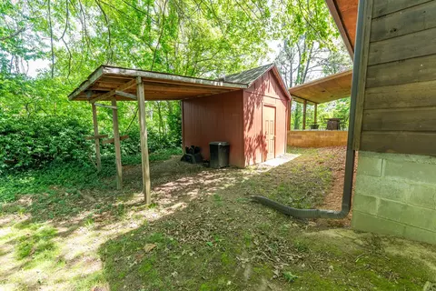 Exterior - 620 N 9th St, Thayer, MO 65791 photo 10 of 25