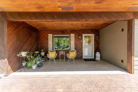 Exterior - 620 N 9th St, Thayer, MO 65791 photo 2 of 25