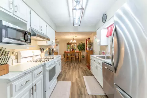 Kitchen - 620 N 9th St, Thayer, MO 65791 photo 5 of 5