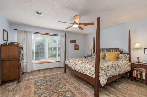 Bedroom - 3723 E Sugar Hill St, Springfield, MO 65809 photo 4 of 5