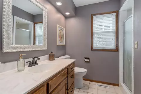 Bath - 3723 E Sugar Hill St, Springfield, MO 65809 photo 1 of 4