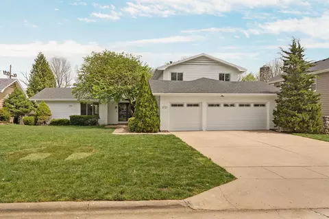 3723 E Sugar Hill St, Springfield, MO 65809