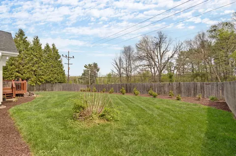 Exterior - 3723 E Sugar Hill St, Springfield, MO 65809 photo 8 of 12