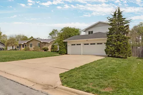 Exterior - 3723 E Sugar Hill St, Springfield, MO 65809 photo 3 of 12