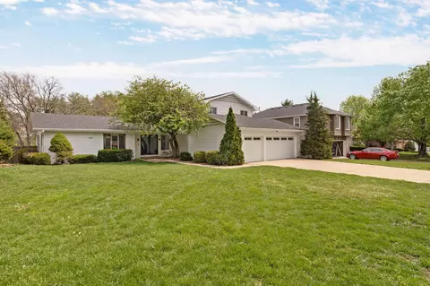 Exterior - 3723 E Sugar Hill St, Springfield, MO 65809 photo 2 of 12